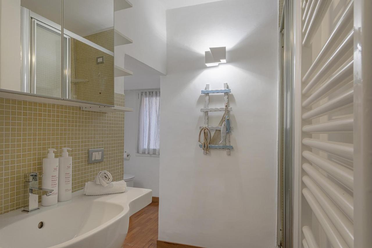 Casa Marilu Nel Centro Storico Di Rapallo By Wonderful Italy Exterior foto